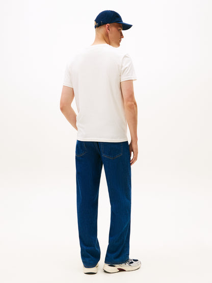 T-SHIRT BIANCA TOMMY JEANS CON STEMMA BANDIERA DA UOMO