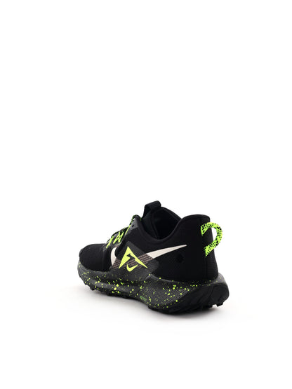 Nike Pegasus Trail 5, scarpe trekking da uomo nere per outdoor