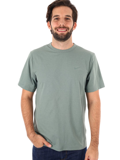 T-SHIRT DRI-FIT UV HYVERSE NIKE DA UOMO VERDE