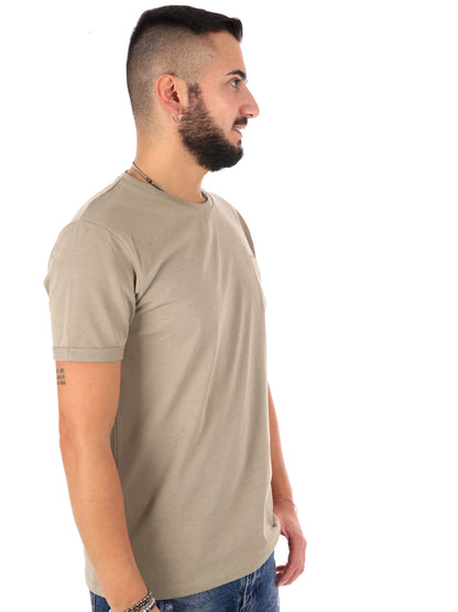 T-shirt uomo Gianni Lupo verde militare, stile casual