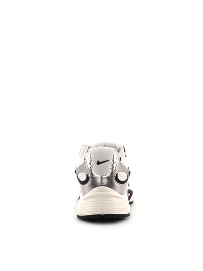 Nike V5 RNR, sneakers da uomo beige dallo stile retrò e sportivo