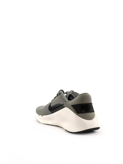 Nike Flex Train, scarpe fitness da uomo in verde versatile