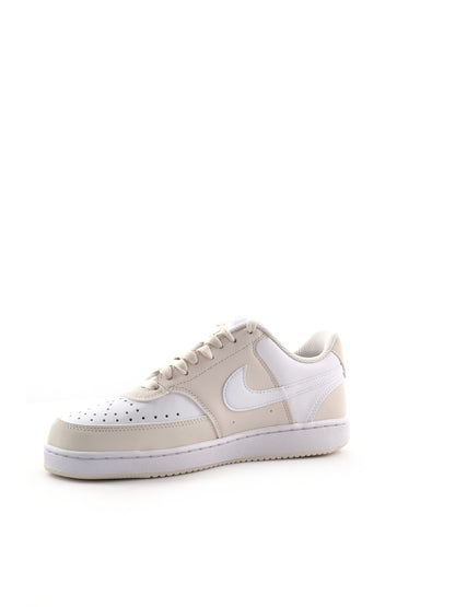 Sneakers Nike Court Vision Low beige da donna per uso sportivo