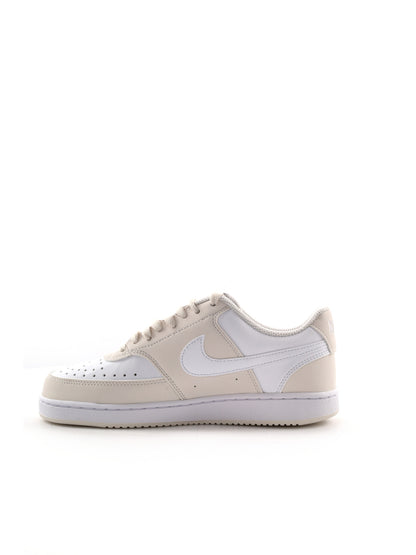 Sneakers Nike Court Vision Low beige da donna per uso sportivo