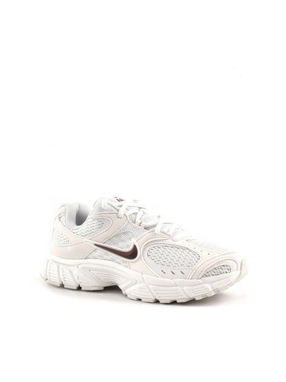 Nike V5 RNR sneakers donna bianche dallo stile Y2K