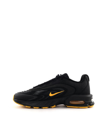 Nike Air Max Fire, sneaker uomo nera dal design iconico