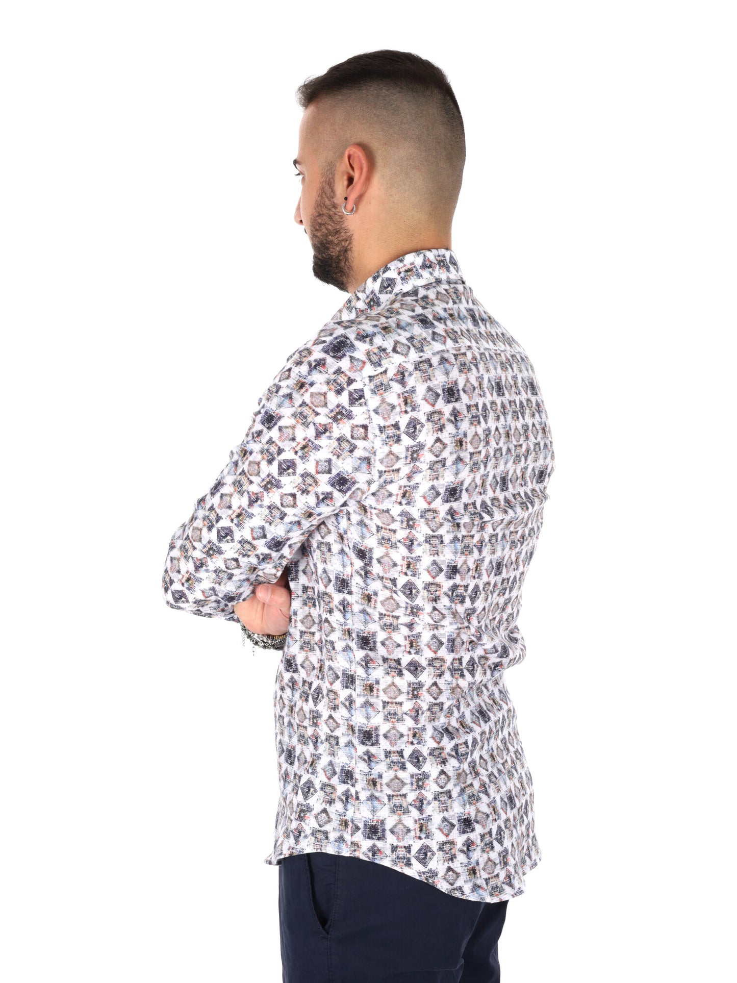 Camicia da uomo FB Ispica 22 in grigio dallo stile essenziale