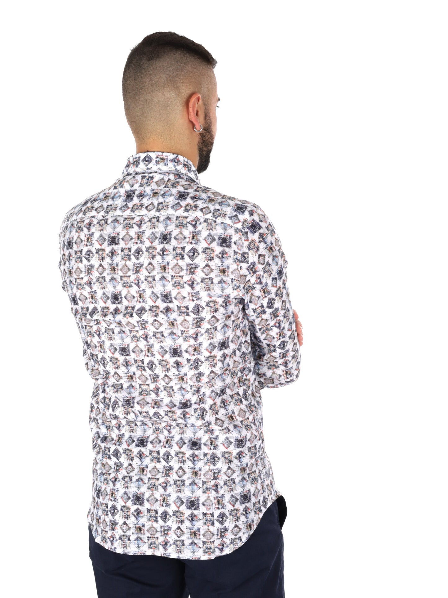 Camicia da uomo FB Ispica 22 in grigio dallo stile essenziale