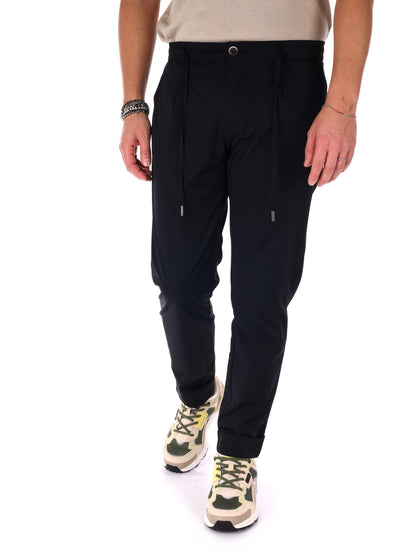 Pantaloni tecnici Pirelli in lycra neri da uomo, sportivi e casual