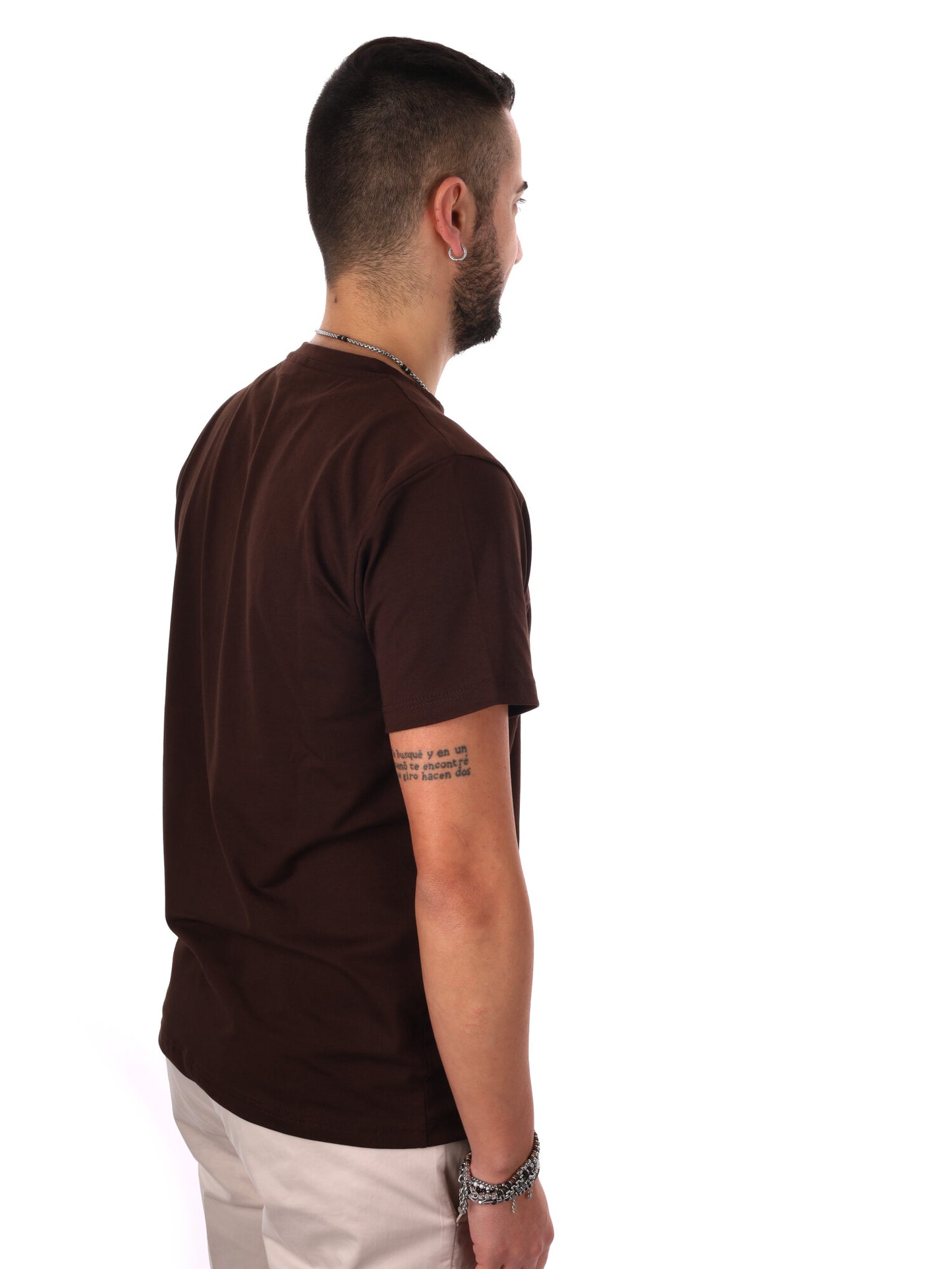 T-shirt da uomo FB Prati Moro in marrone, stile essenziale e versatile