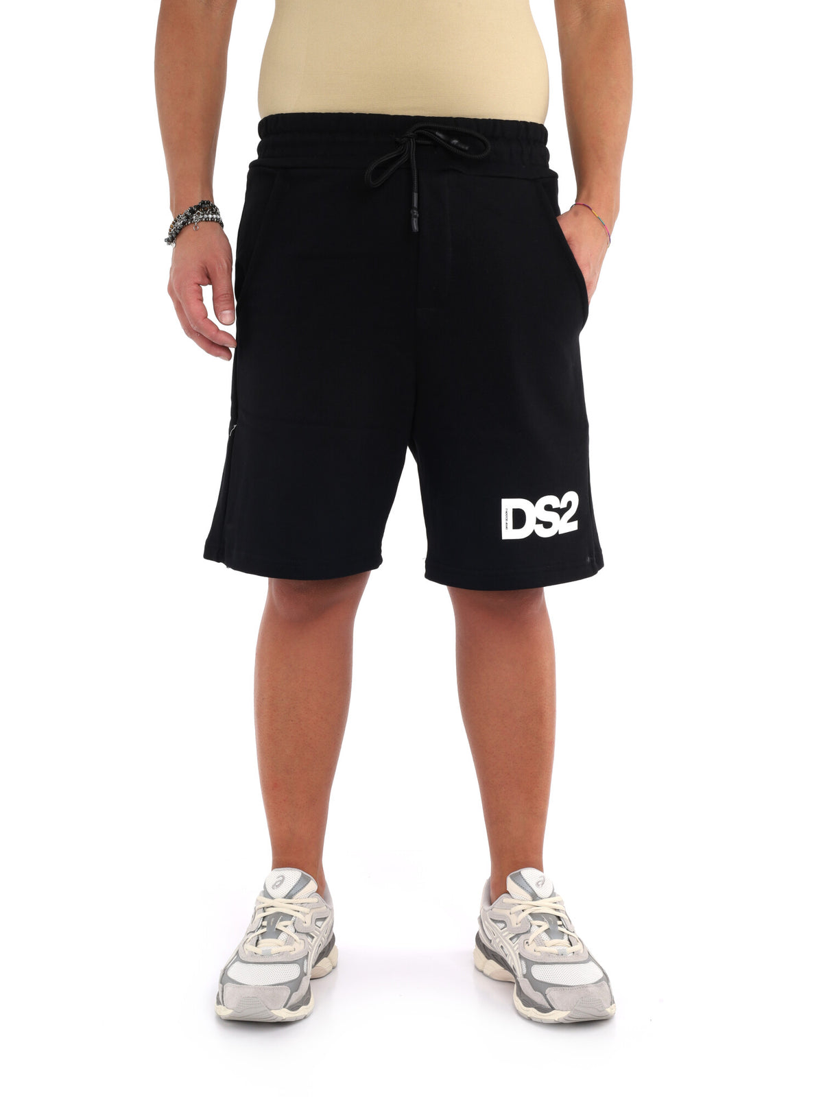 DS2 short da uomo nero