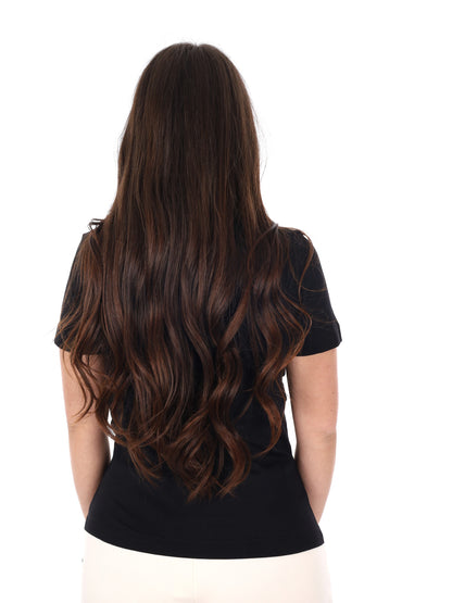 Guess Circe t-shirt slim fit da donna nera con logo frontale