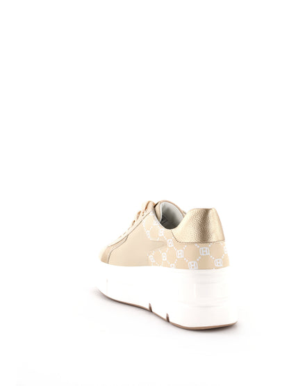 Sneakers basse Queen Helena beige da donna per un look casual e raffinato