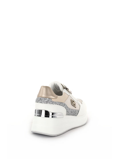 Sneakers casual da donna Queen Helena in bianco versatile