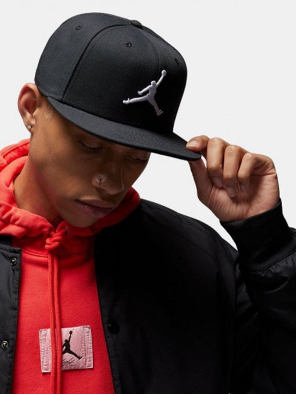 Cappello jordan nero online